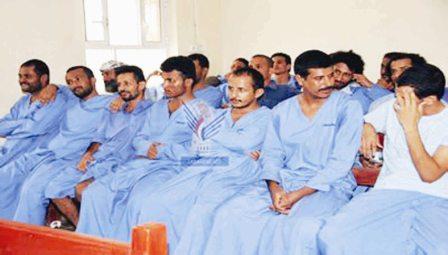 عدد من المتهمين في المحكمة أمس